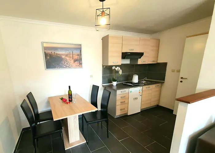 Holiday Home & Apartments Primavera